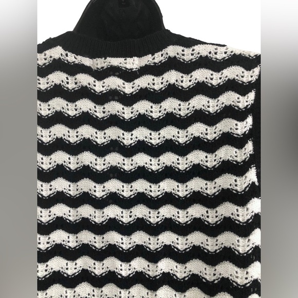 Jessica Simpson 2pc black white crochet look sleeveless top and midi skirt set - Picture 4 of 8